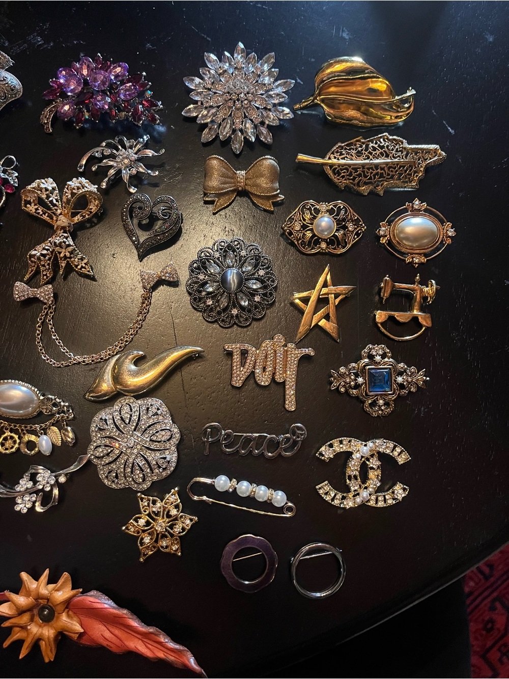 Assorted Gold & Silver Vintage-Style Brooch Collection Modern 60+